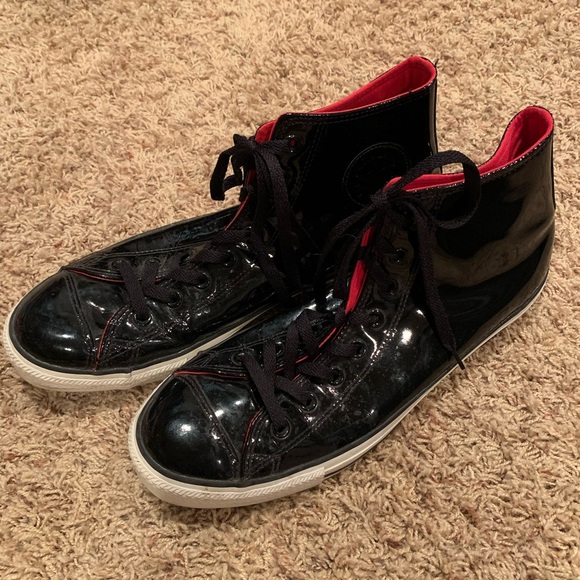 converse black patent